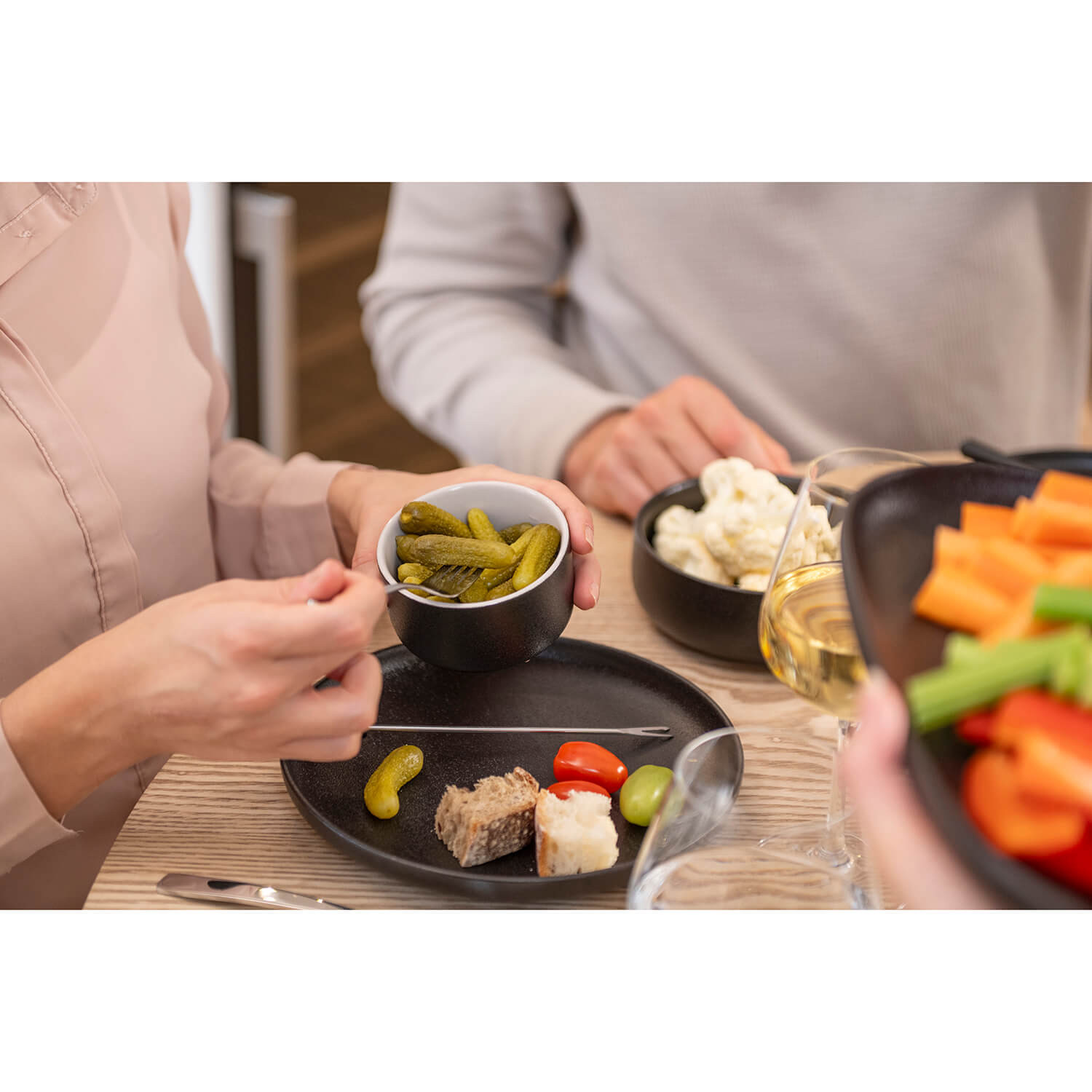 MAKU Ceramic Dish Small 4 pcs