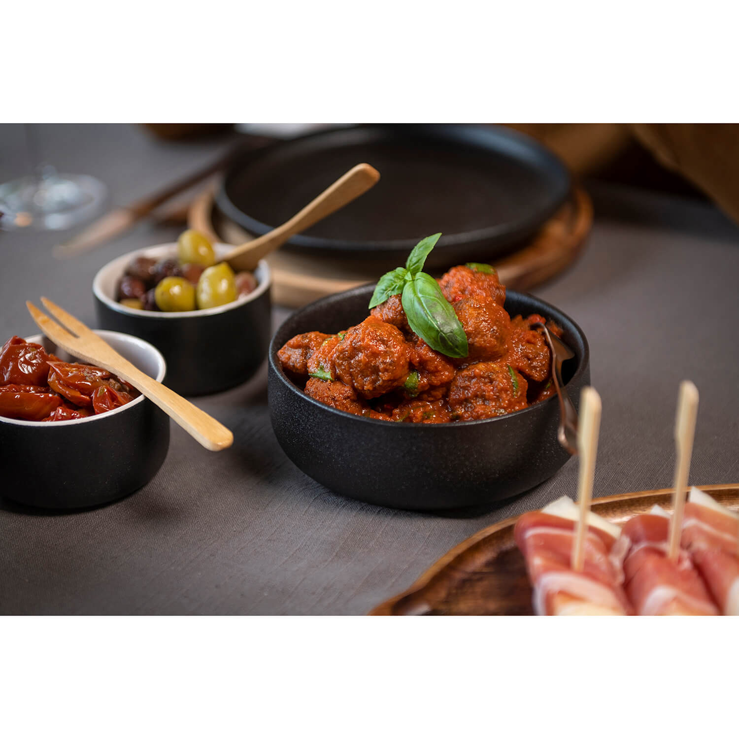 MAKU Ceramic Dish Small 4 pcs