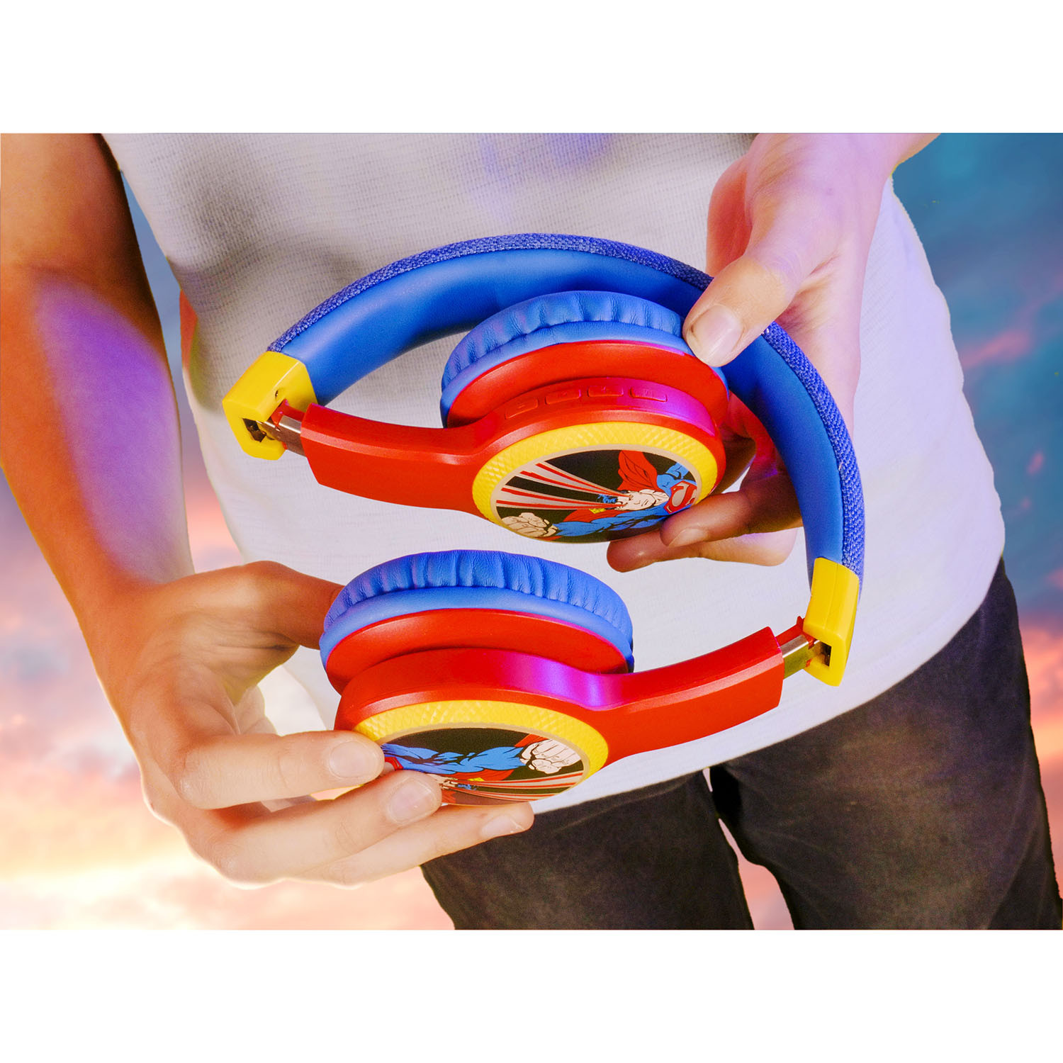 SUPERMAN Headphone Wireless LED On-Ear