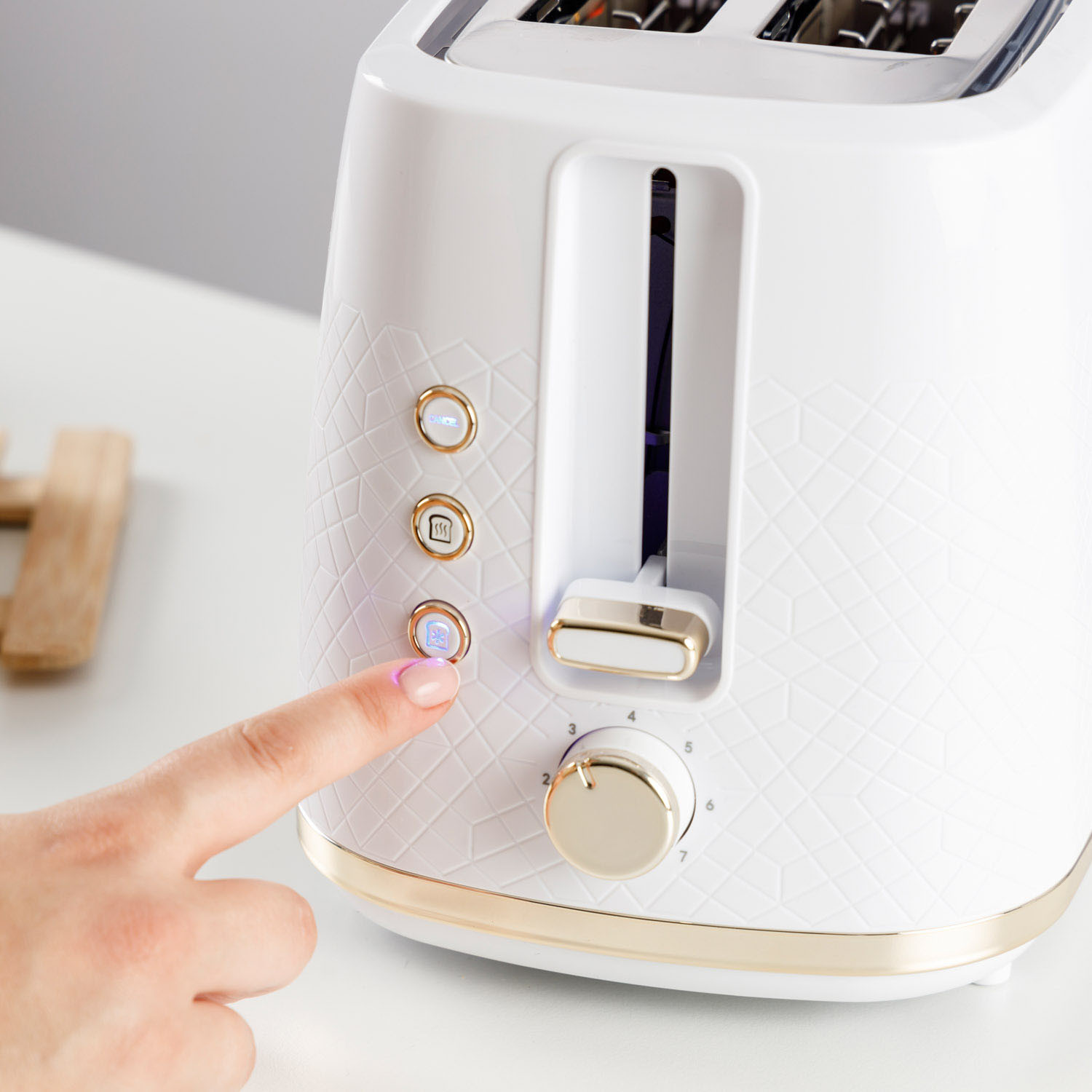 TAURUS Toaster Long Slot Fusion Crunch White