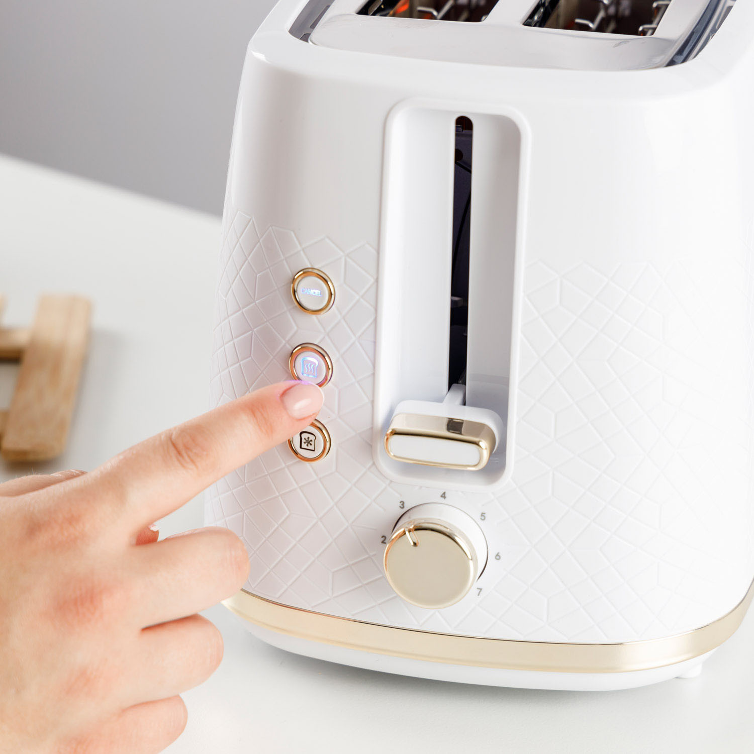 TAURUS Toaster Long Slot Fusion Crunch White