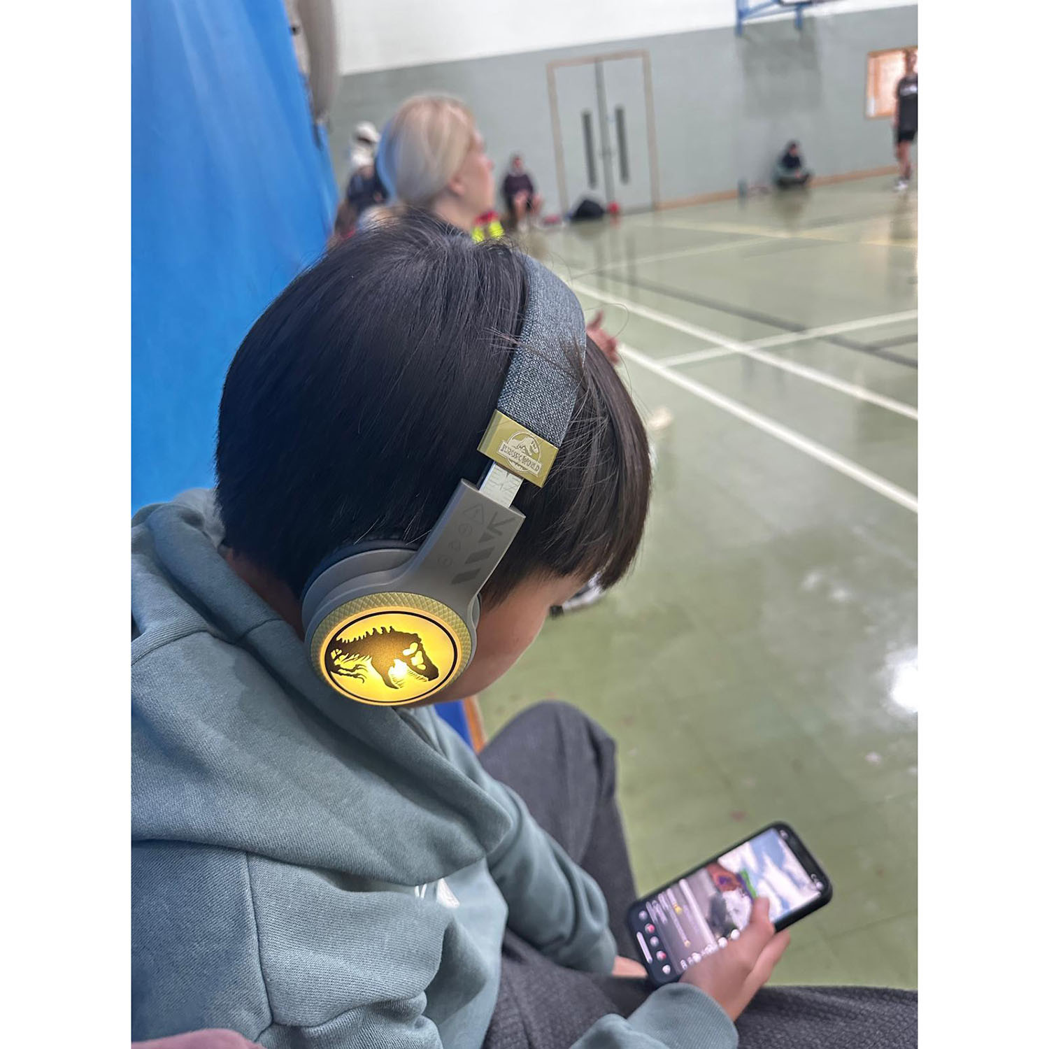 JURASSIC Headphone Wireless LED On-Ear T-Rex