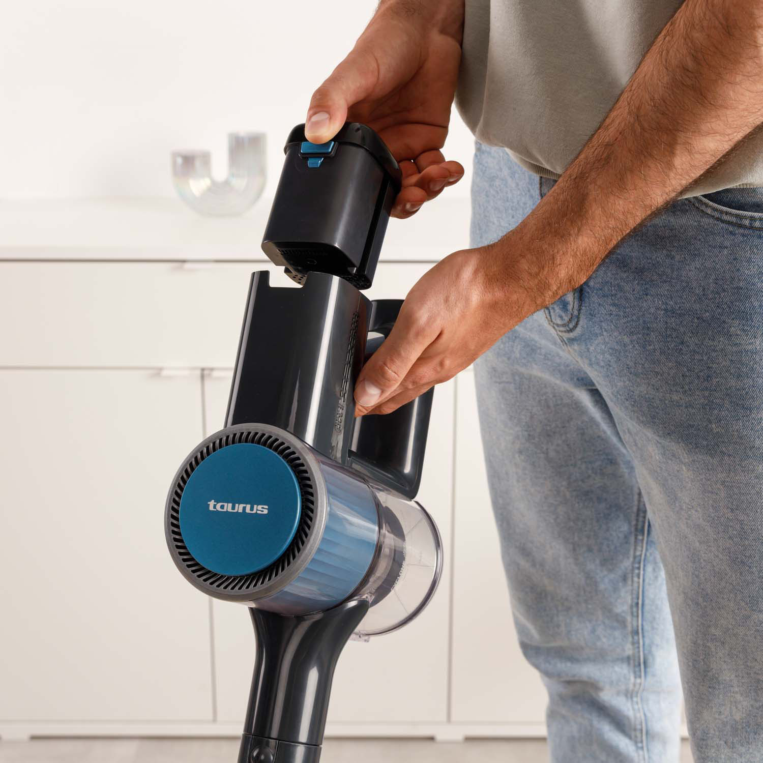 TAURUS Stick Vacuum Cleaner Homeland Ideal Touch