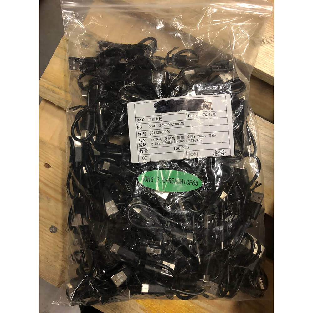 HAPPY PLUGS Cable USB-C 0,2m Black BULK (USB A To C)