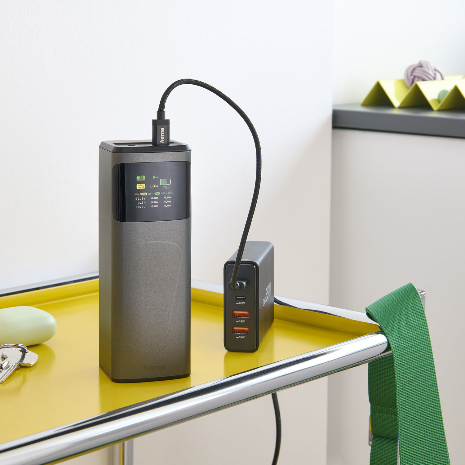 HAMA Power Pack 200W Fast Charge 24000mAh 2xUSB-C 1xUSB-A Black