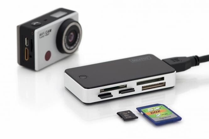 DIGITUS USB 3.0 Card Reader w/ 1m USB A cable Support