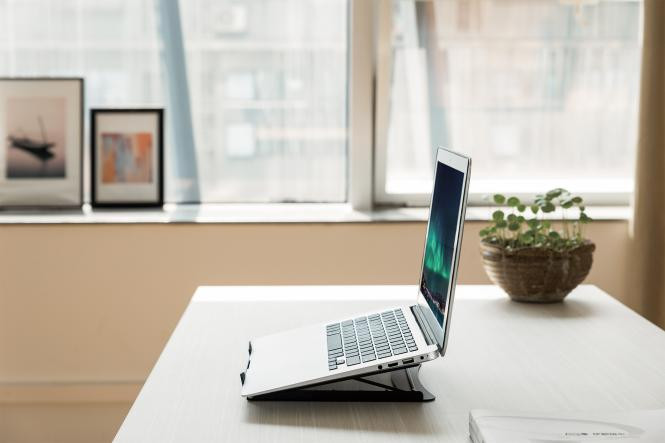 DIGITUS Foldable Steel Laptop/Tablet Stand w/ 5 Adj. pos.