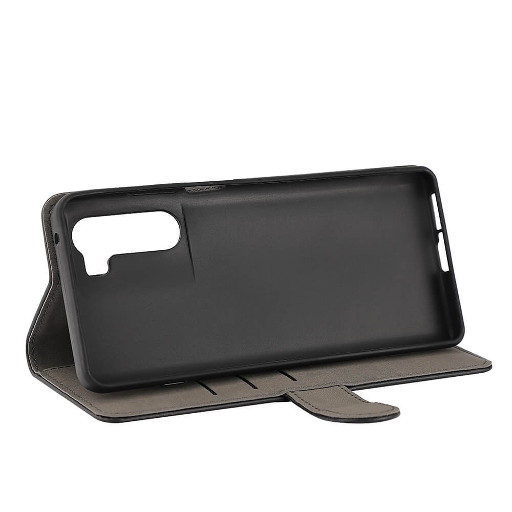 GEAR Lommebokveske Svart Motorola Moto G200/Edge S30