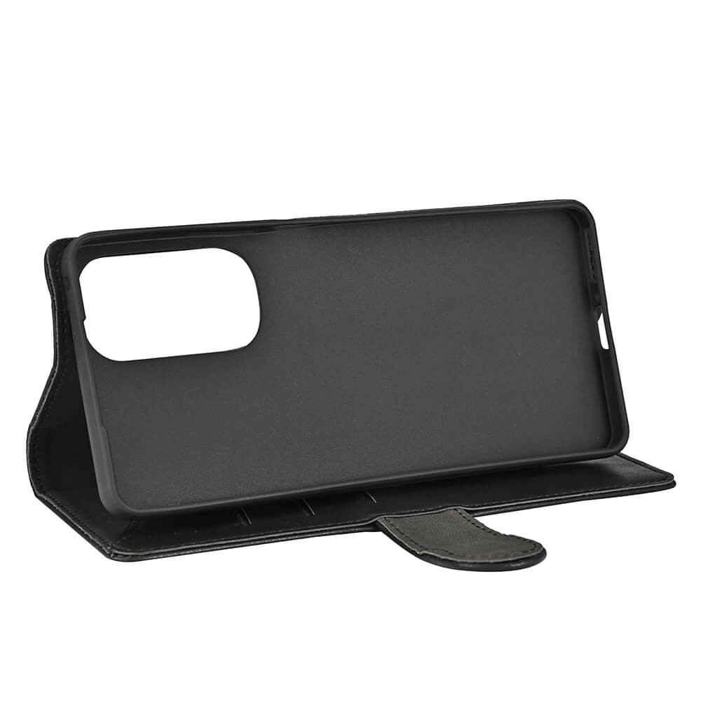 GEAR Mobile Wallet Black Motorola Edge 30 5G