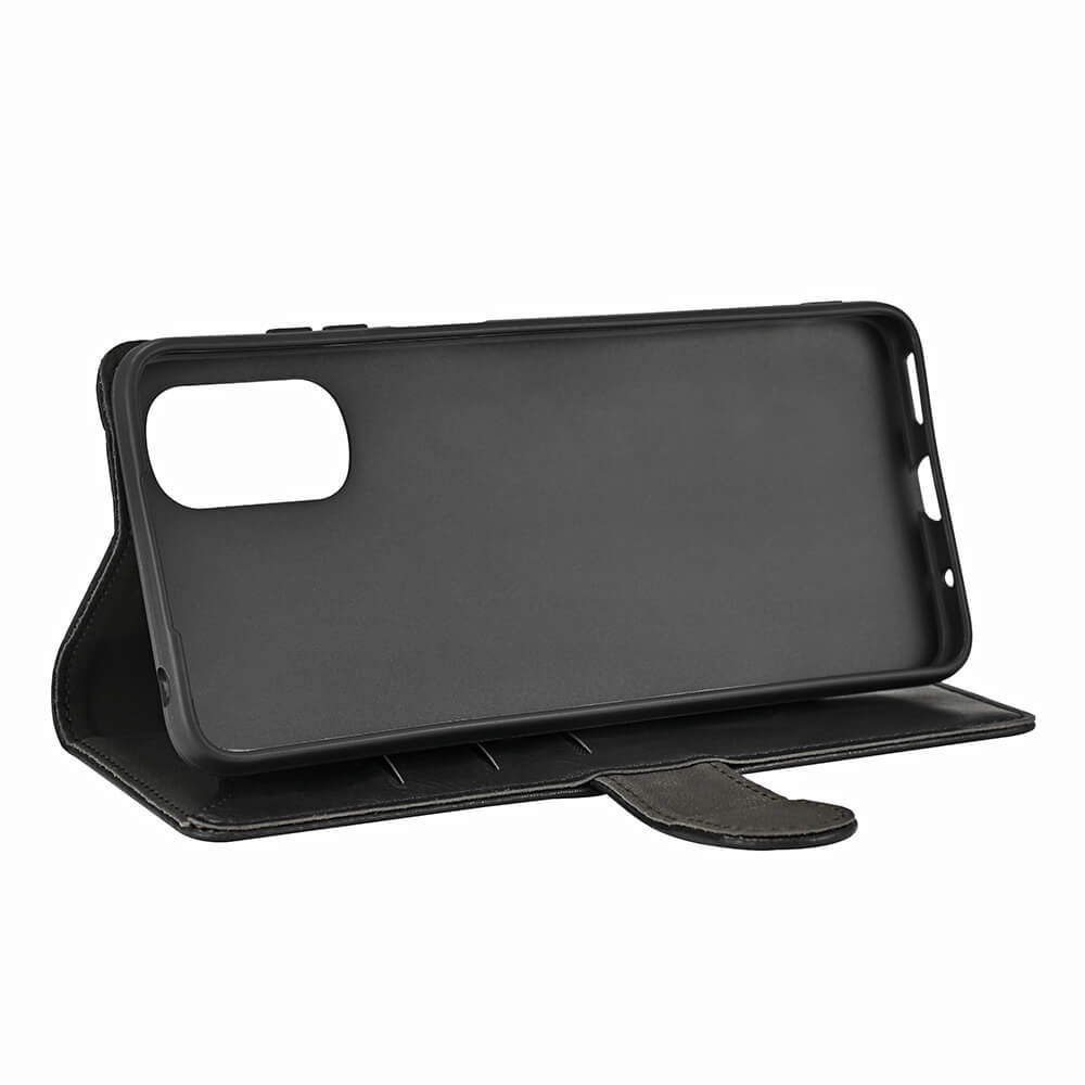GEAR Mobile Wallet Black Motorola Moto E32/E32s