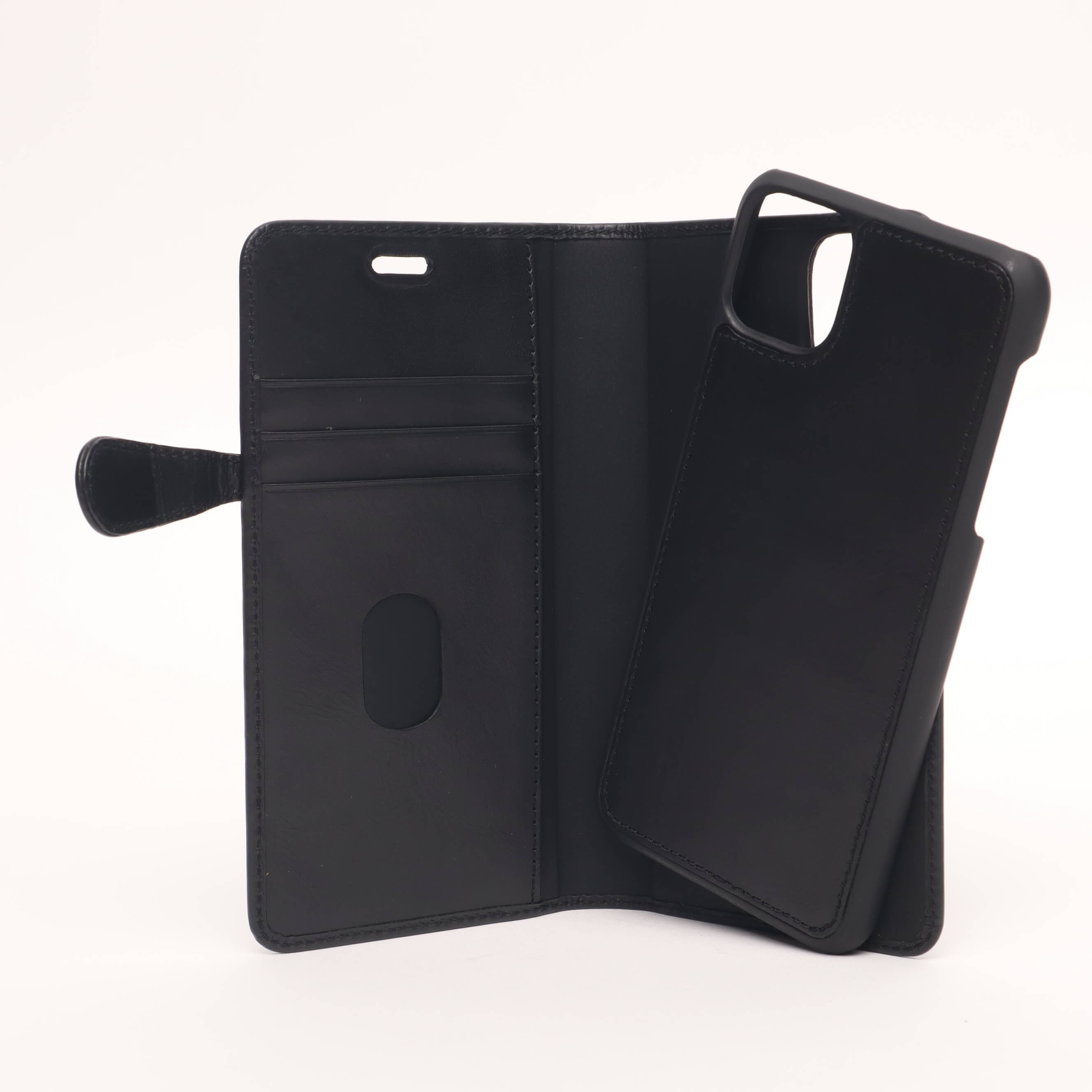 BUFFALO 2in1 Wallet Leather 3 card iPhone 11 Black