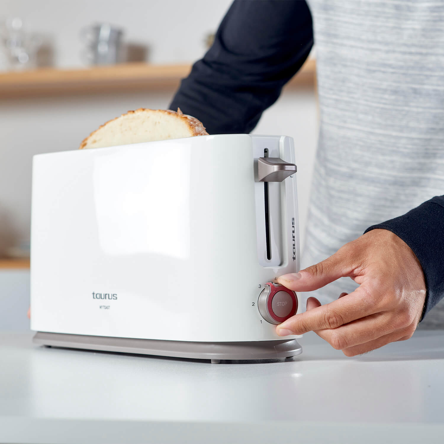 TAURUS Toaster One Slot Long 1000W White