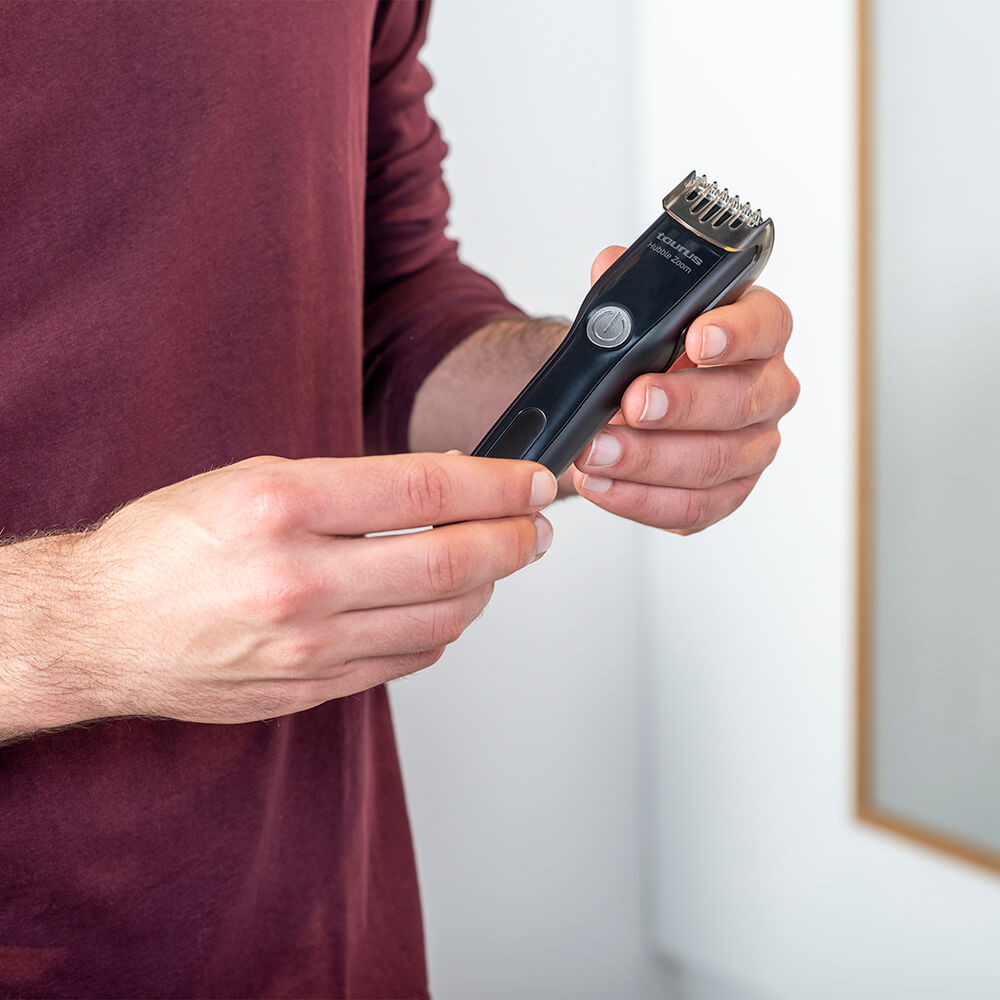TAURUS Beard Trimmer Hubble Zoom Black