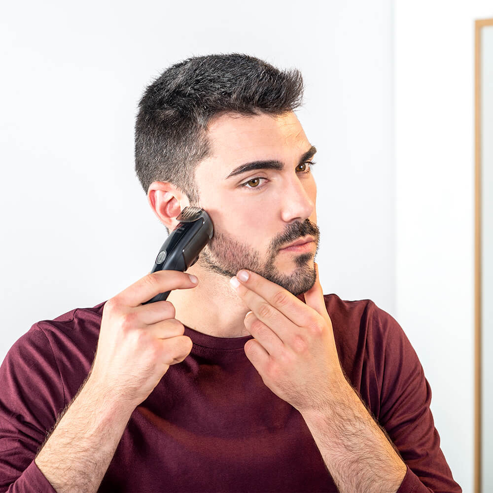 TAURUS Beard Trimmer Hubble Zoom Black