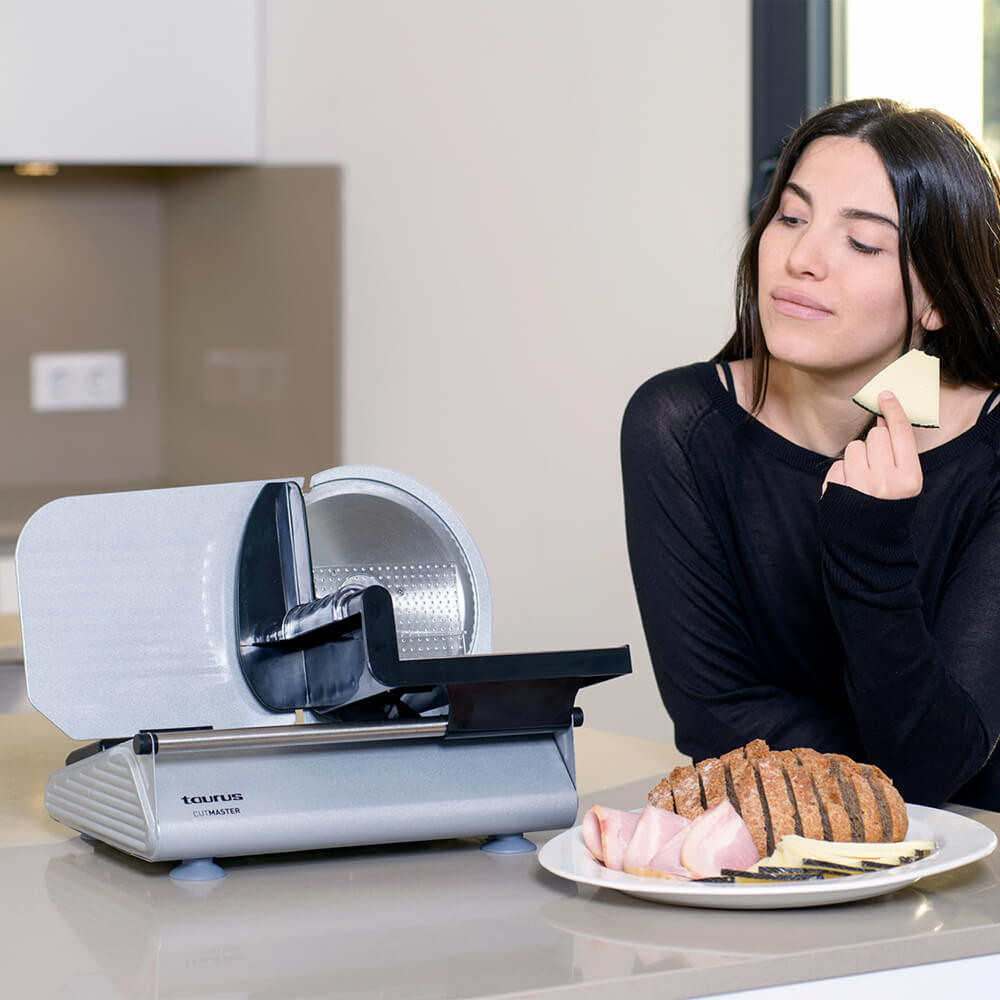 TAURUS Meat Slicer 150W/19CM