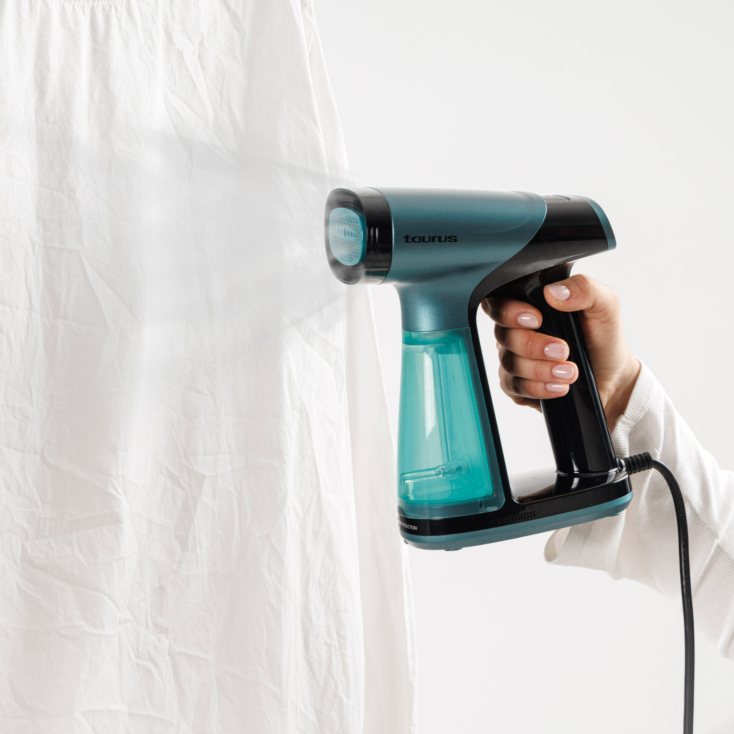 TAURUS Garment Steamer Sliding Care ProSuction