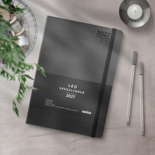 Ukekalender Grieg Leo A5 Lite 2027 Sort