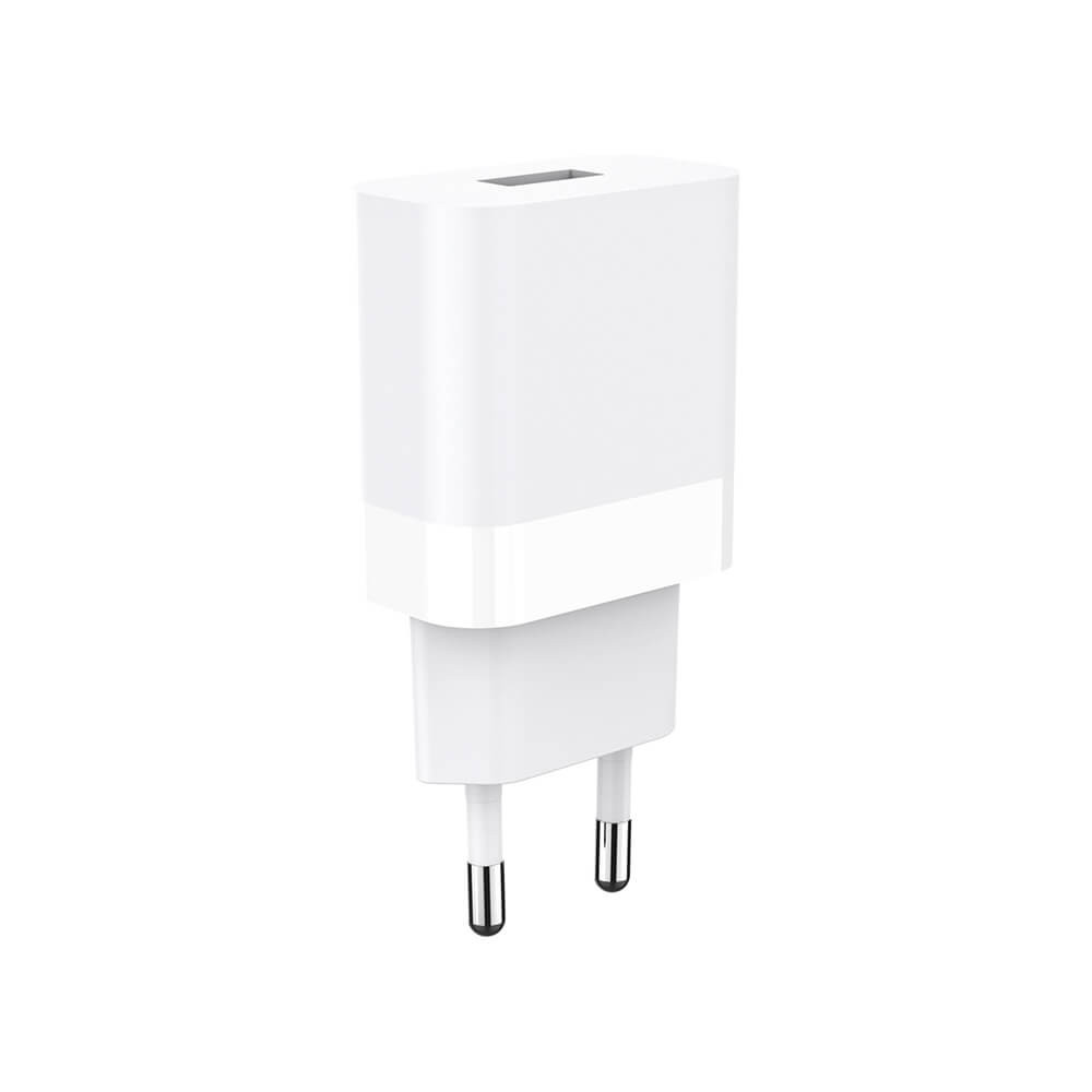 GEAR Charger 220V 1xUSB-A 2.4A White
