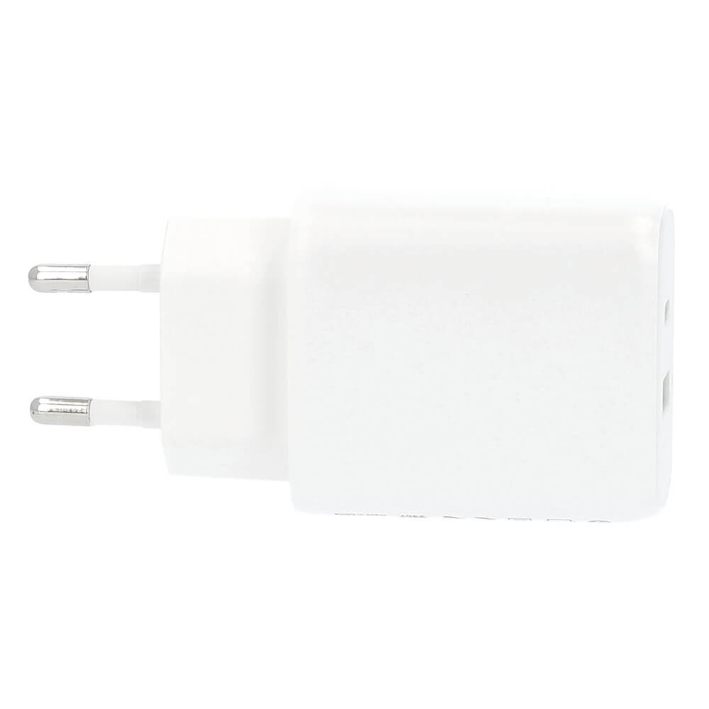 GEAR Charger 220V 1xUSB-C + 1xUSB-A PD/PPS 25W  + 18W QC White